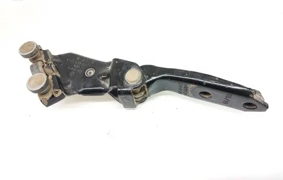 Volkswagen Caddy Sliding door middle roller runner 2K0843335A