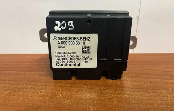 Mercedes-Benz E W213 Fuel injection pump control unit/module A0009003310 A0009017202 A2C90110589