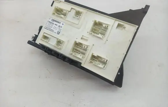 Mercedes-Benz B W246 W242 SAM control unit A2469008804