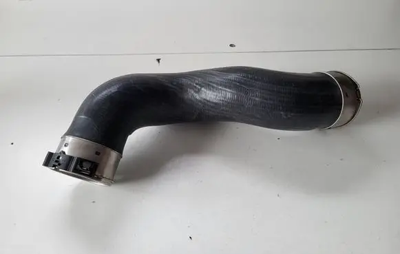 Nissan X-Trail T32 Intercooler hose/pipe 144634BD0A