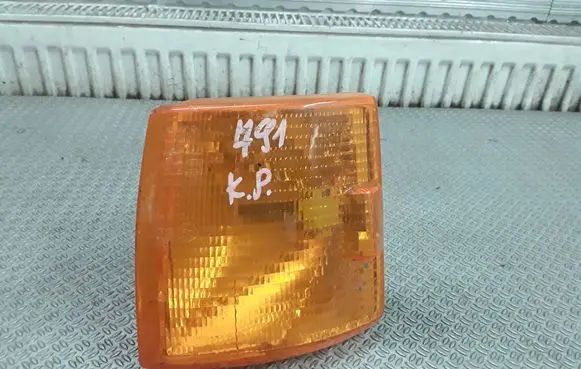 Volkswagen Transporter - Caravelle T4 Front indicator light