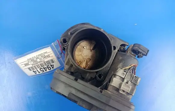 Citroen C4 I Throttle body valve 9000073677