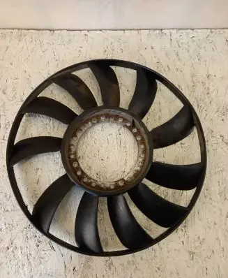 Audi A4 S4 B5 8D Fan impeller 058121301B