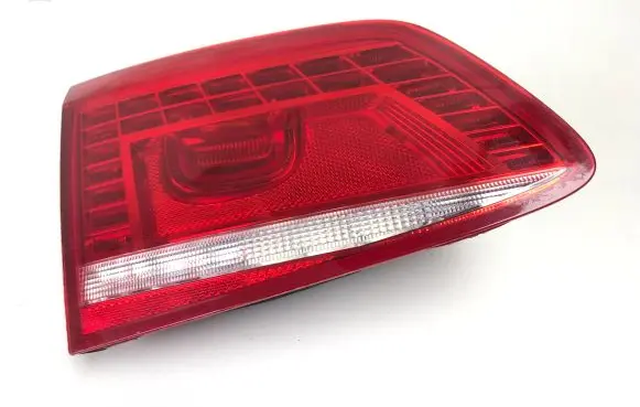 Volkswagen PASSAT B7 Tailgate rear/tail lights 3AF345307E