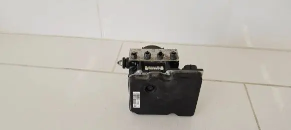 Peugeot 3008 I ABS Pump 9674677580 0265230881 6445L3110313