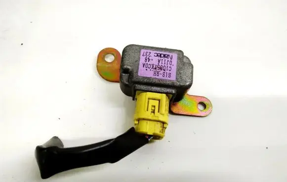 Mazda Premacy Airbag deployment crash/impact sensor C10057KC0A 0J11A