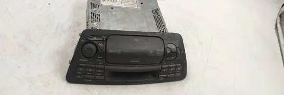 Fiat Marea Radio/CD/DVD/GPS head unit 735249778 91837281 FA1092Y2037233