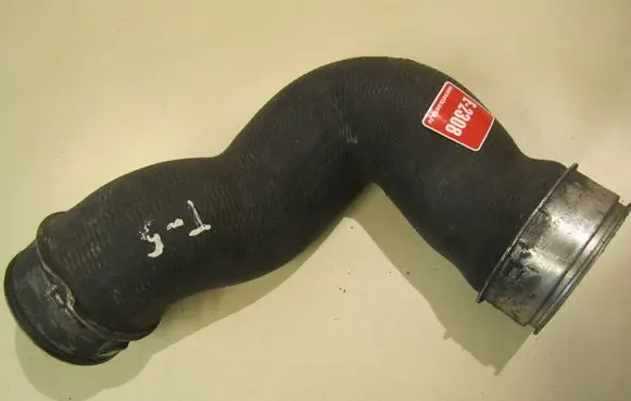 Volkswagen Multivan T5 Intercooler hose/pipe
