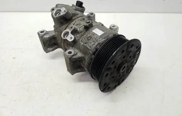 Toyota Avensis T270 Air conditioning (A/C) compressor (pump) GE4472601258