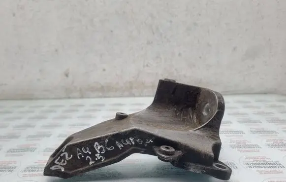 Audi A4 S4 B6 8E 8H Gearbox mounting bracket 8D0399114AJ