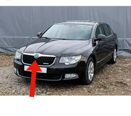 Skoda Superb B6 (3T) Front grill 3T0853633