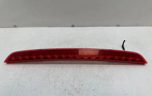 Audi TT TTS Mk2 Third/center stoplight 8J0945097