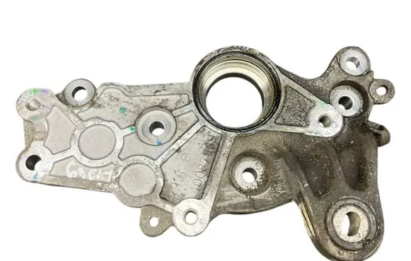 Opel Mokka Gearbox mounting bracket 40087869