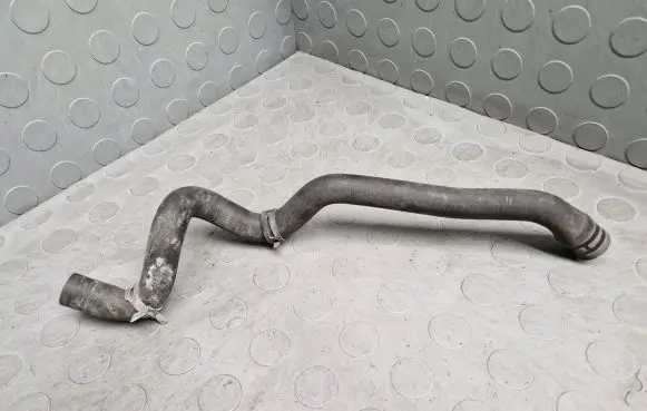 BMW 5 E60 E61 Engine coolant pipe/hose 6910757