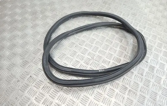 Audi A6 S6 C6 4F Loading door rubber seal (on body) 