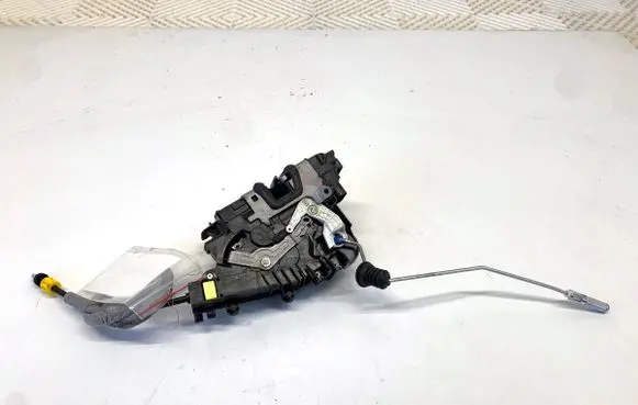 Mercedes-Benz GLE W167 Rear door lock A0997309100