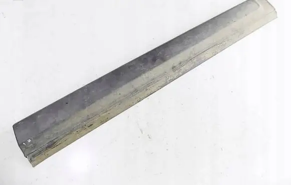 Audi A6 S6 C6 4F Side skirt front trim 