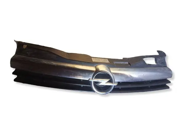 Opel Astra H Front grill 