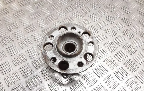 Mercedes-Benz E W211 Rear wheel bearing hub 