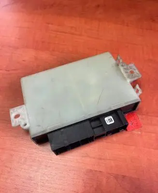 Mercedes-Benz E W213 Reducing agents exhaust control unit A0009007604 A0009011703