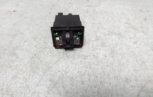 Audi A8 S8 D3 4E Seat heating switch 8E0963563 4E0963563A