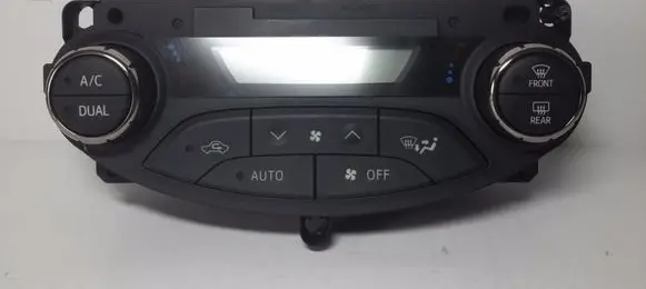 Toyota Yaris Air conditioner control unit module 559000D320