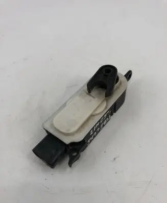 Mercedes-Benz E W214 Intake manifold valve actuator/motor 106099