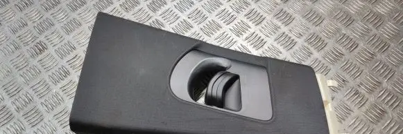 (B) pillar trim (top)