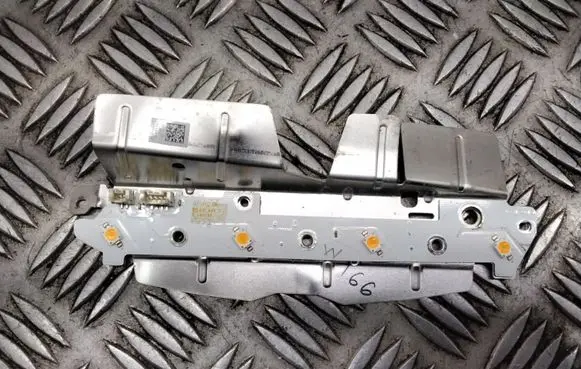 Mercedes-Benz ML W166 LED ballast control module 166132