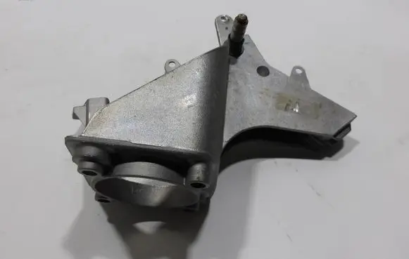 BMW X5 E53 Clutch pedal mounting bracket assembly FHL01001101