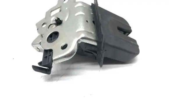 Audi A5 Sportback 8TA Tailgate/trunk/boot lock/catch/latch 8K9827505A
