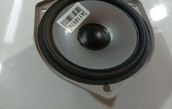 Honda FR-V Front door speaker EAS16P663A