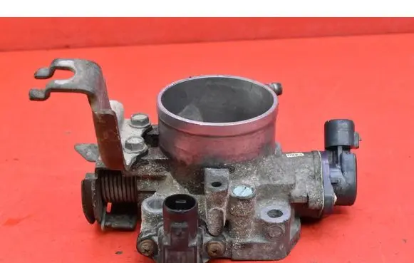 Honda CR-V Throttle body valve 