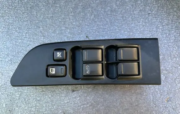 Nissan Terrano Electric window control switch 25401VB500 25401VB000