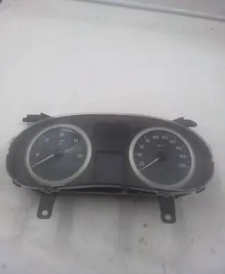 Renault Trafic II (X83) Speedometer (instrument cluster) 216709164 P8200961828 NS7134337Q