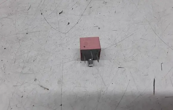 Renault Trafic II (X83) Other relay 8200308271