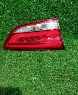Hyundai i30 Tailgate rear/tail lights 92403G31