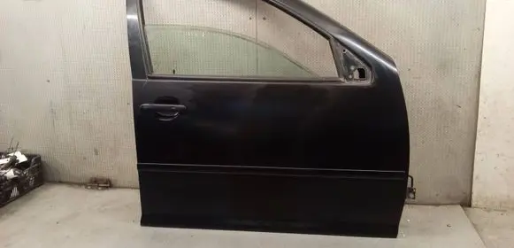 Volkswagen Golf IV Front door 
