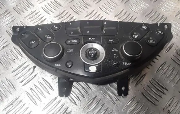 Nissan Primera Climate control unit 28395AV610 20113165H