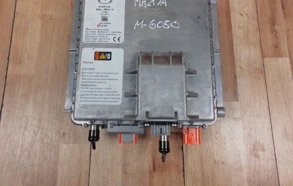 Mazda MX-30 Voltage converter inverter DN4J3051XH