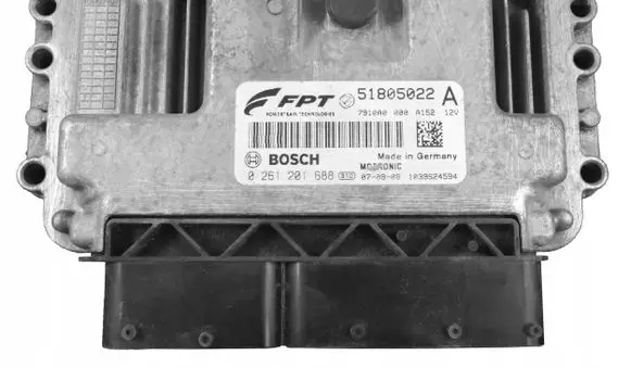 Fiat Bravo Engine control unit/module 51805022