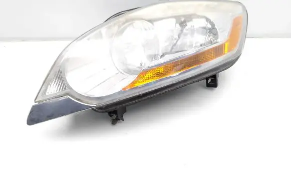 Ford Kuga I Headlight/headlamp 8V4113W030BG