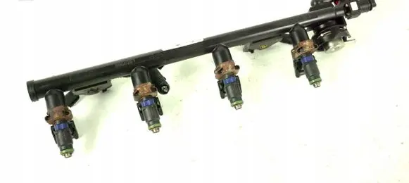 Ford Fiesta Fuel main line pipe 6S5G-9F593-AA