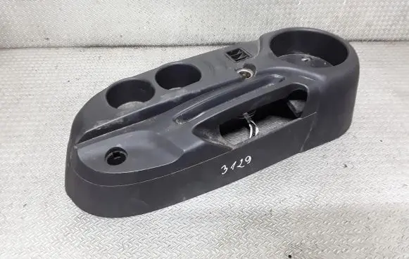 Mitsubishi Grandis Center console MN151922ZZ