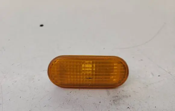 Volkswagen Transporter - Caravelle T5 Front fender indicator light 3B0949117B