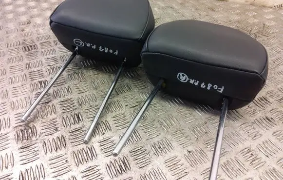 Hyundai i40 Front seat headrest 