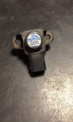 Mercedes-Benz Sprinter W901 W902 W903 W904 Air pressure sensor 0051537228