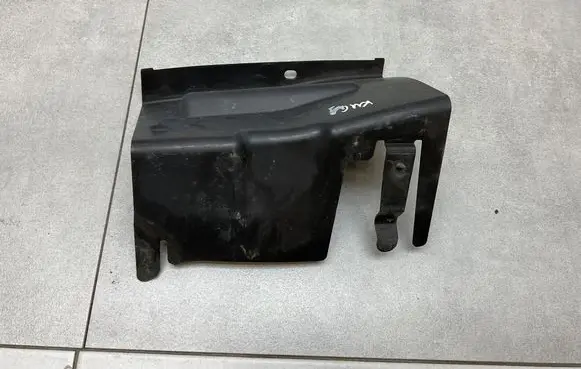 Ford Kuga I Intercooler air guide/duct channel 8V419F721AC