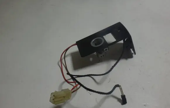 BMW 7 F01 F02 F03 F04 Cigarette lighter front 0014045426