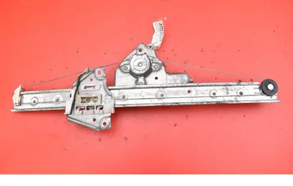 Suzuki Grand Vitara II Rear door window regulator with motor 83460-65J00